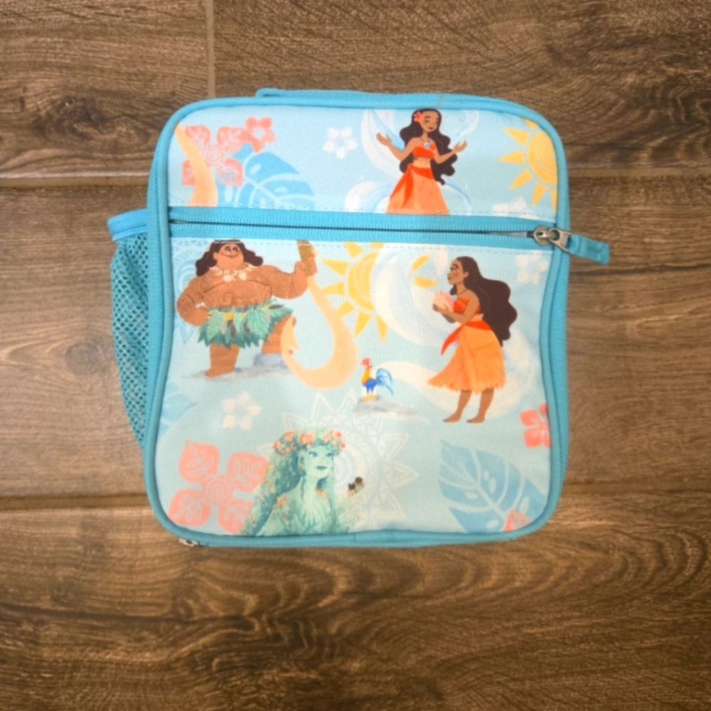 Crate And Barrel Moanna Lunch Box
